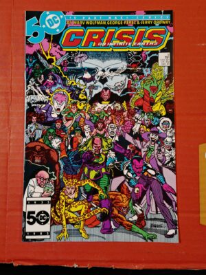 Crisis on Infinite Earths 9 (FN/VF)